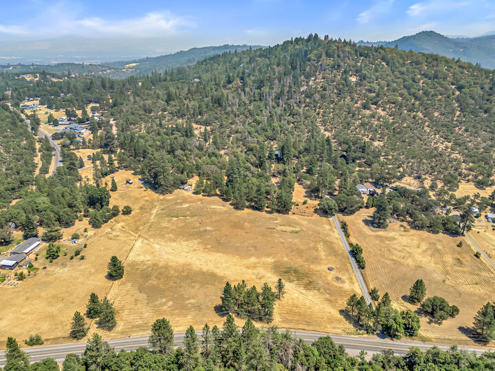 Property Photo: 0 Tl 3007 Hwy 238 OR 97530