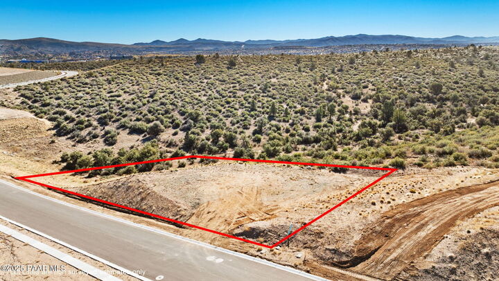 Property Photo: 569 Suncrest Drive AZ 86305