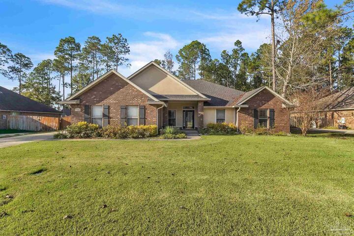 Property Photo: 6129 Stonechase Blvd FL 32571