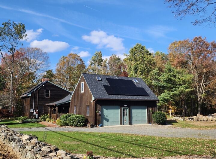 4994 Madison Avenue  Trumbull CT 06611 photo