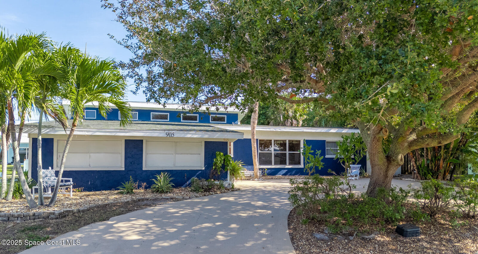 Property Photo: 905 S Brevard Avenue FL 32931