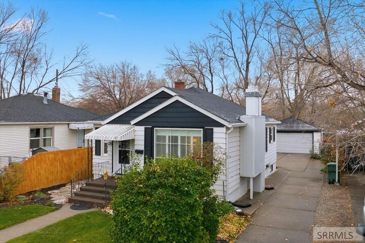 Property Photo: 125 S 14th Avenue ID 83201