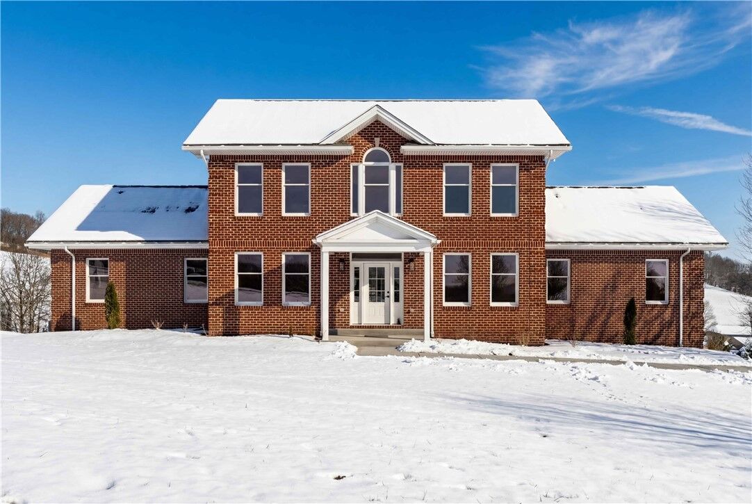 Property Photo:  515 Grandview Dr  PA 15301 