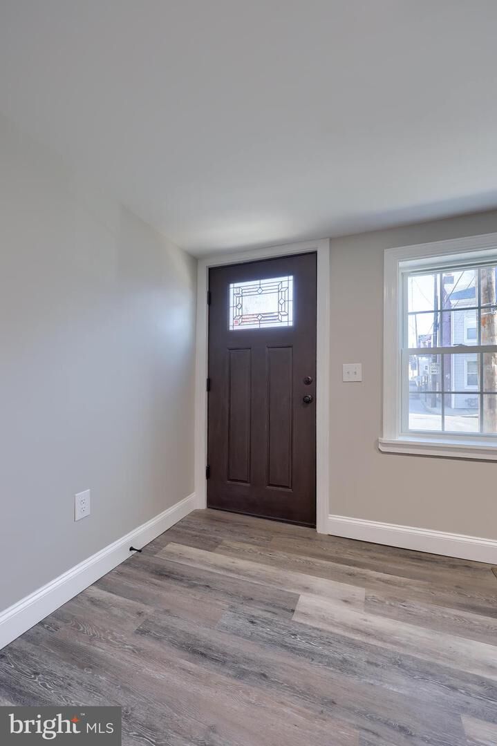 Property Photo: 170 S 5th Street PA 17512