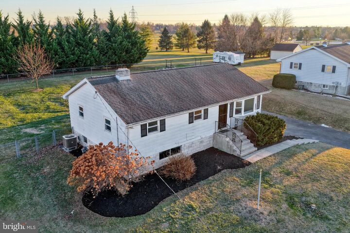 Property Photo:  946 Church Road  PA 17404 