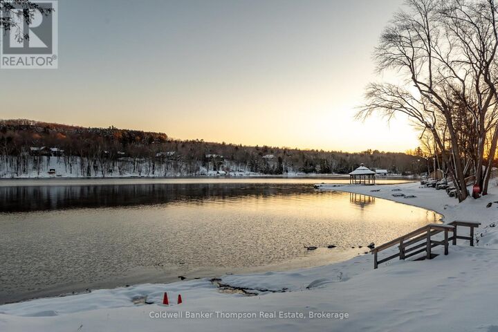 Property Photo:  1235 Deerhurst Bayshore Drive 423  ON P1H 1A9 