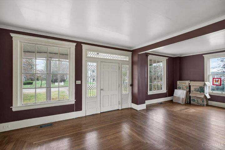 Property Photo:  312 Rugby Avenue  OH 45174 