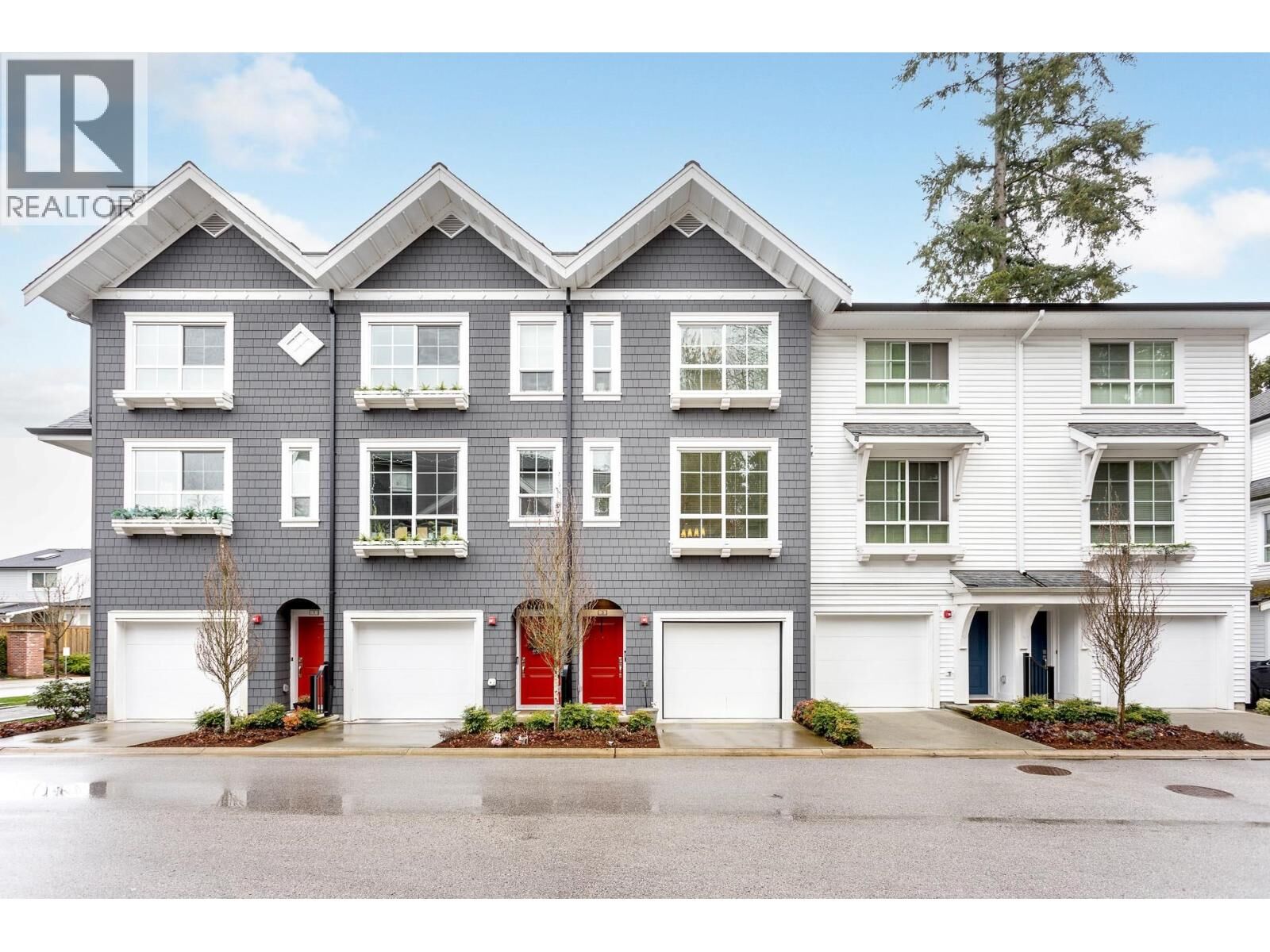 Property Photo: 19696 Hammond Road 3 BC V3Y 0G7