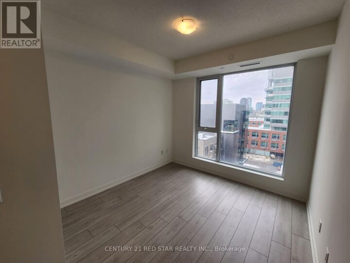 Property Photo:  55 Duke Street West 601  ON N2H 0C9 
