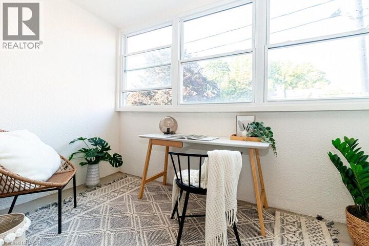 Photo de la propriété:  23 Main Street 205  ON L9H 2P7 