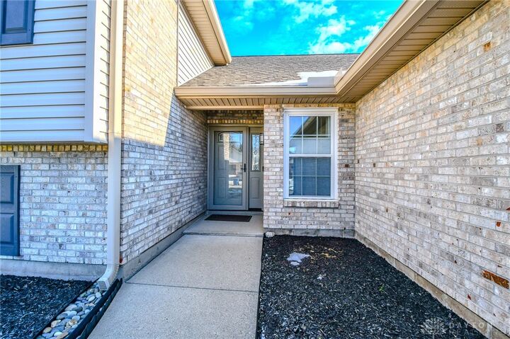 Property Photo:  6774 Evergreen Circle  OH 45424 