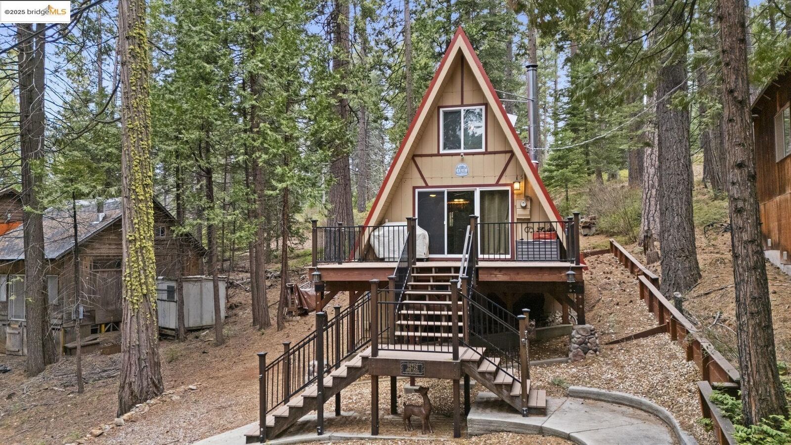 Property Photo:  25728 Upper Scenic Dr  CA 95335 