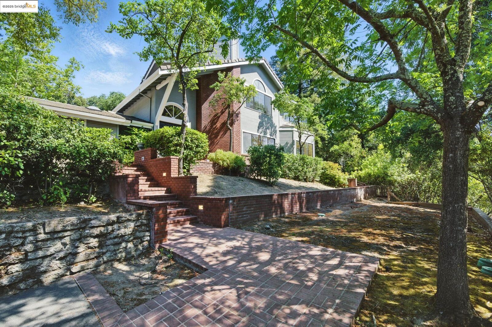 Property Photo:  3374 Kim Rd  CA 94549 