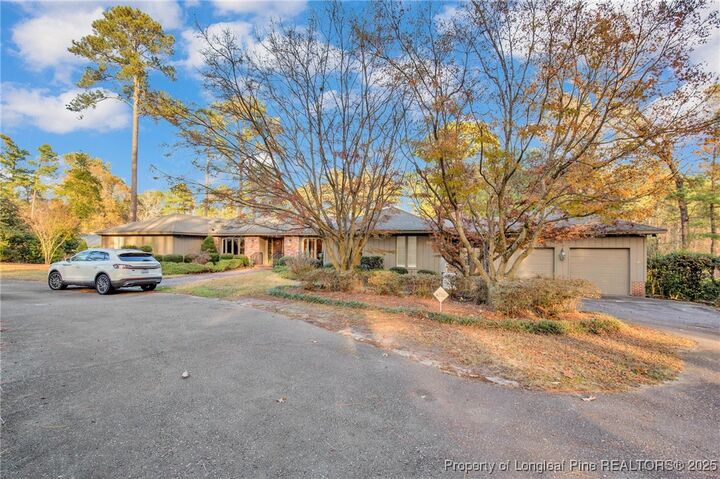 Property Photo: 2003 Pinewood Terrace NC 28304