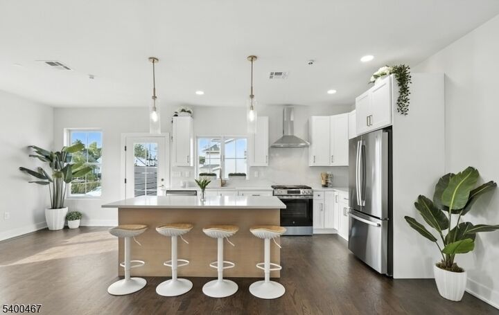 Property Photo: 186 Canterbury Ave NJ 07031