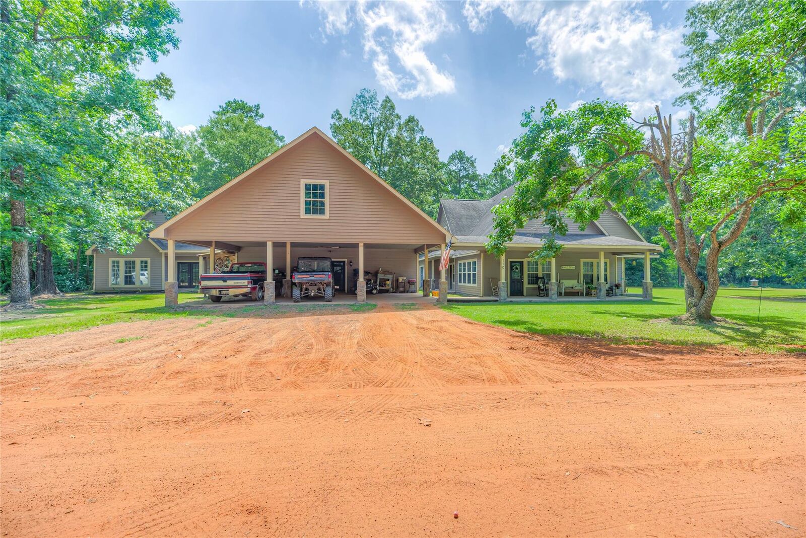 Property Photo:  110 Happy Trail  TX 77331 