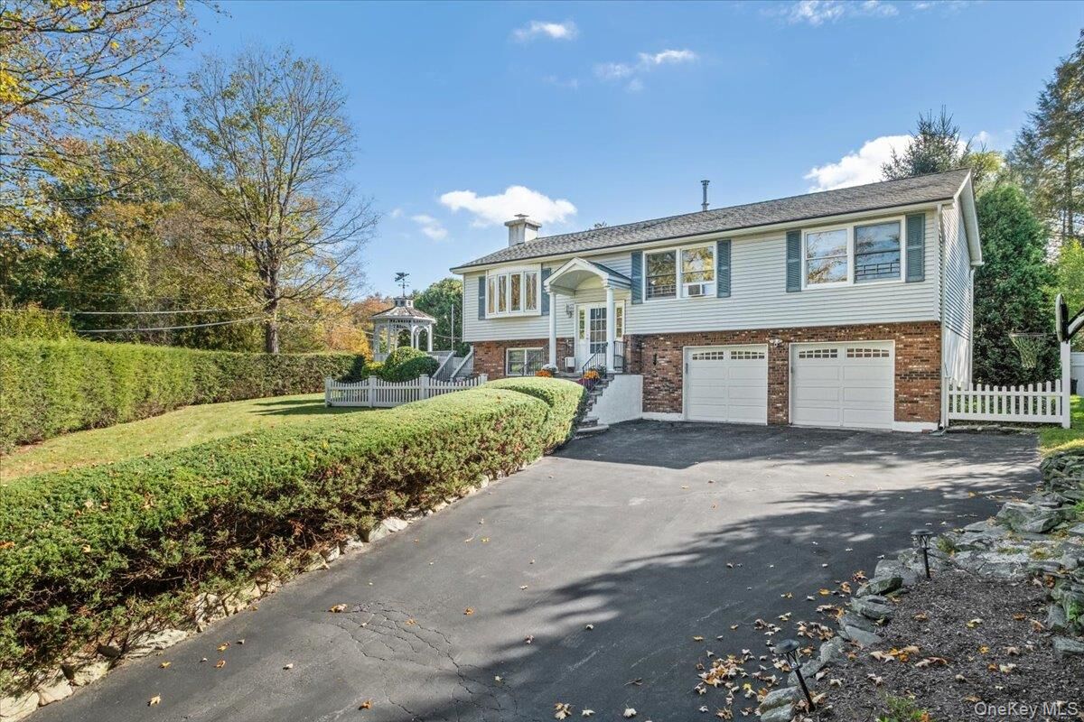 Property Photo: 9 Aqueduct Road NY 10524