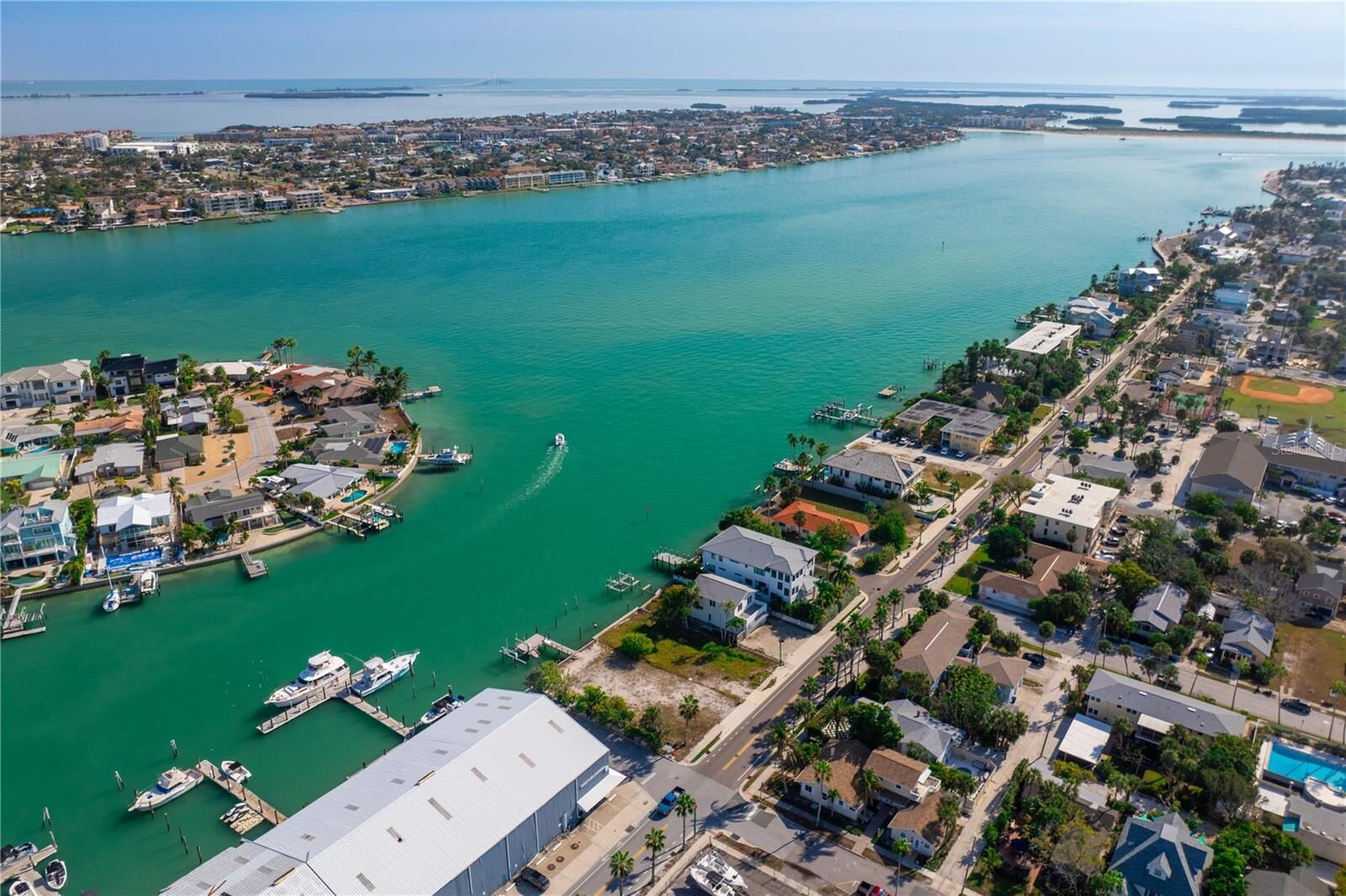 Property Photo:  1805 Pass-A-Grille Way  FL 33706 