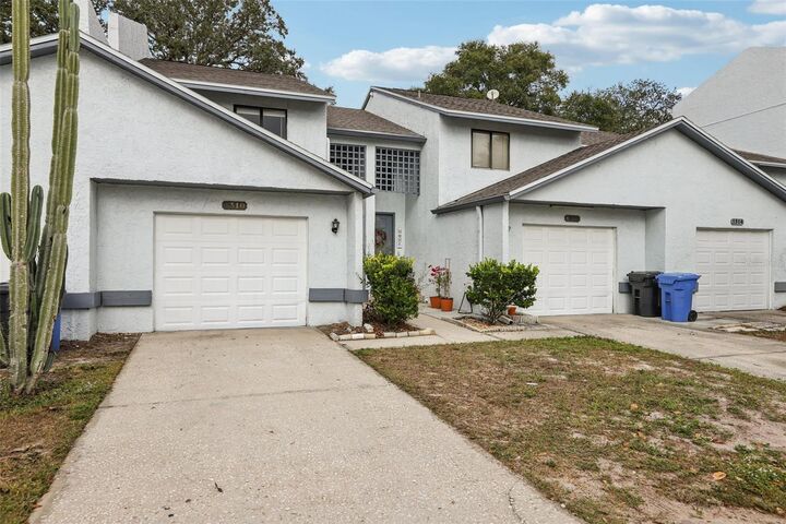 Property Photo:  1310 Mountain View Drive 105  FL 33612 