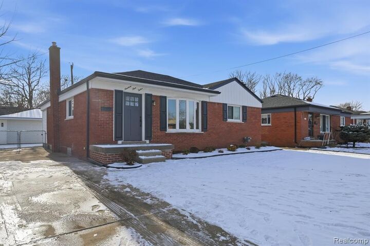 Property Photo: 19912 Alger Street MI 48080 3703