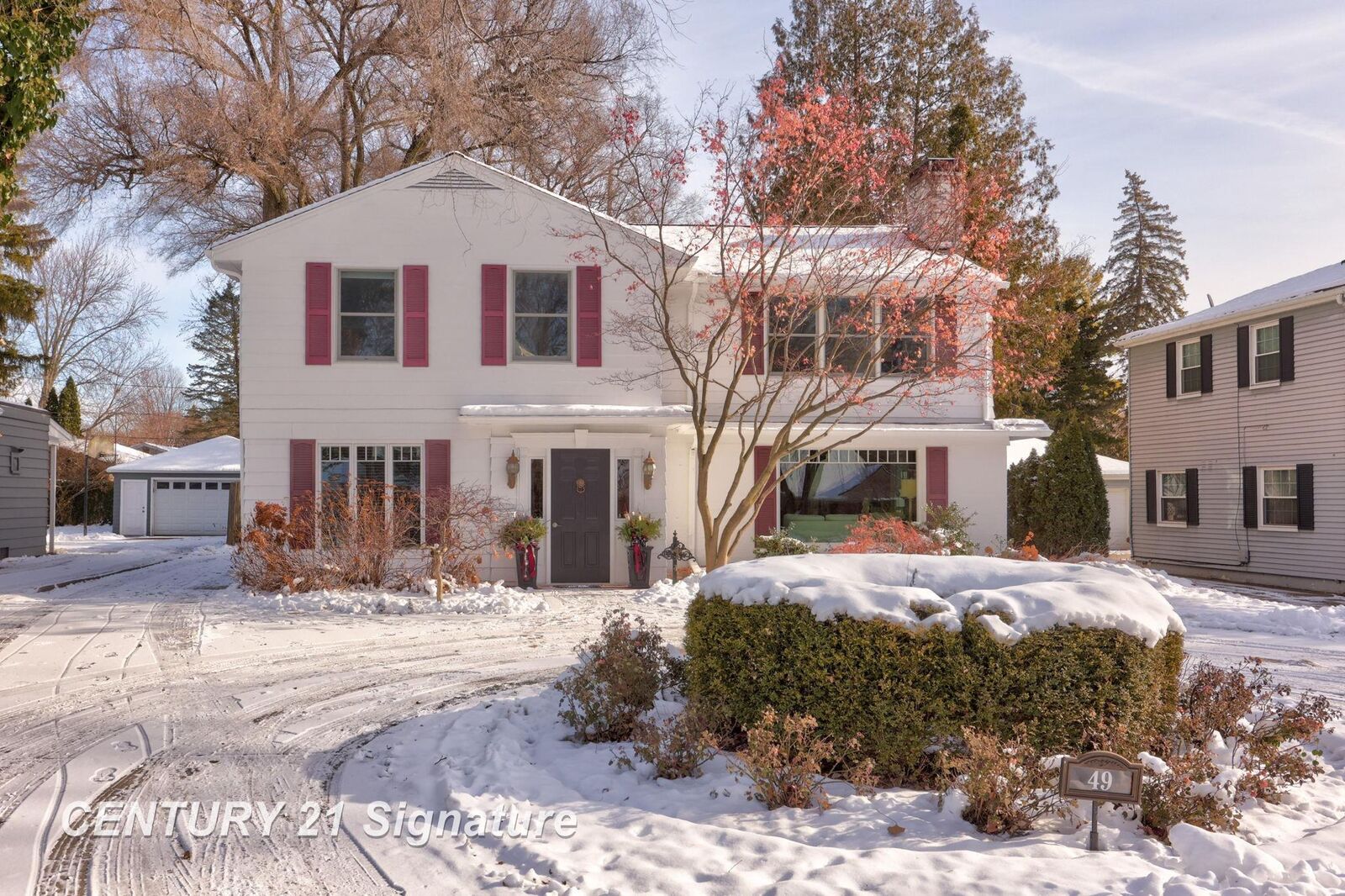 Property Photo:  49 Benton Road  MI 48638 