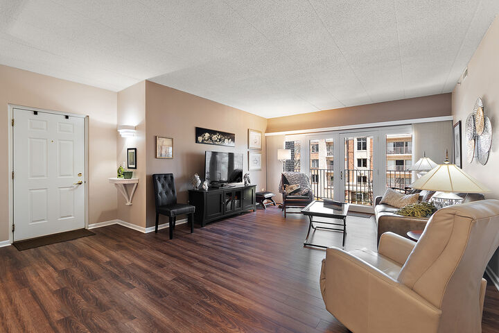 Property Photo: 7841 W 157th Street 208 IL 60462