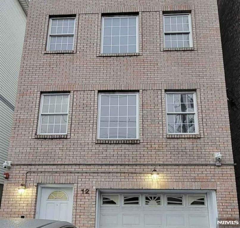 Property Photo:  12 Bergen Avenue 1  NJ 07305 