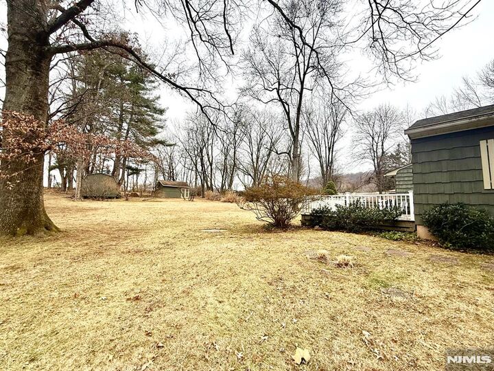 Property Photo:  7 Brady Road  NJ 07059 