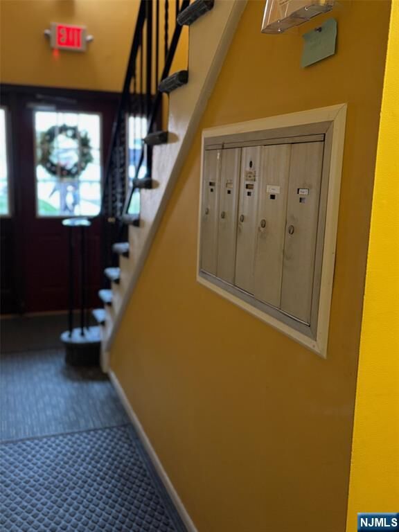 Property Photo:  13 N End Drive 13  NJ 07094 