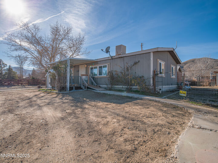 Property Photo:  6 Agate Circle Drive  NV 89447 