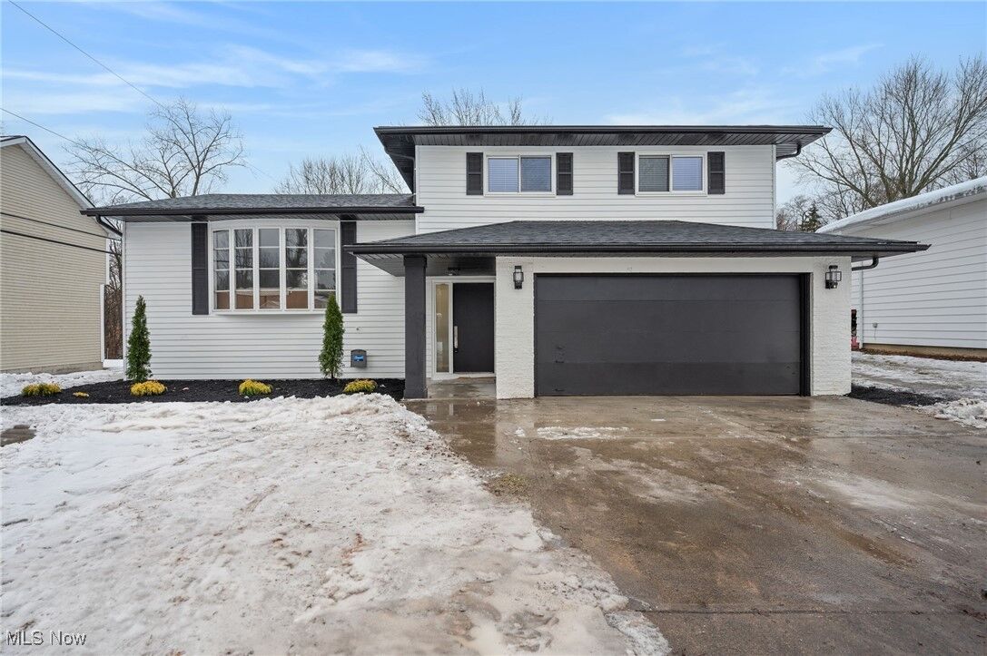 Property Photo:  25970 Cambridge Drive  OH 44146 