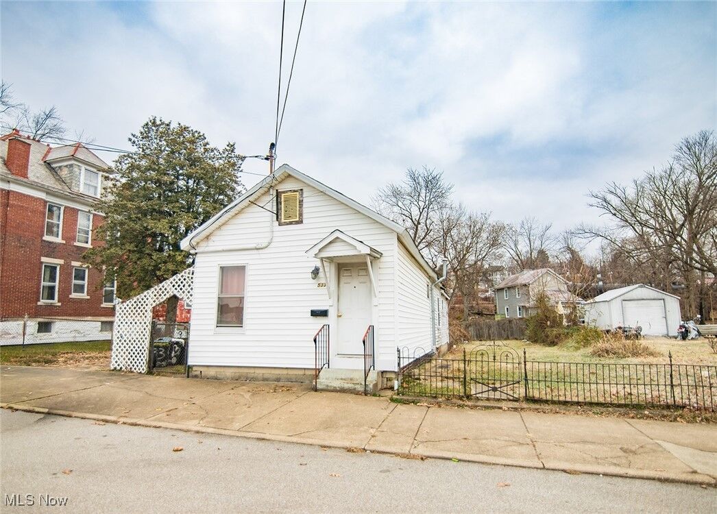 Property Photo: 533 6th Street WV 26101