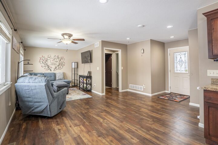 Property Photo: 539 14th St SW IA 51031