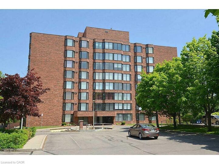 200 Limeridge Road W 306 — photo 1
