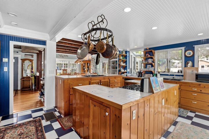 Property Photo: 79 Kenneth Rd MA 02066