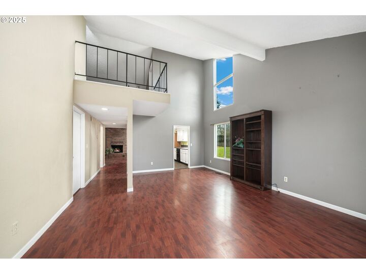 Property Photo:  12280 SW Cresmoor Dr  OR 97008 