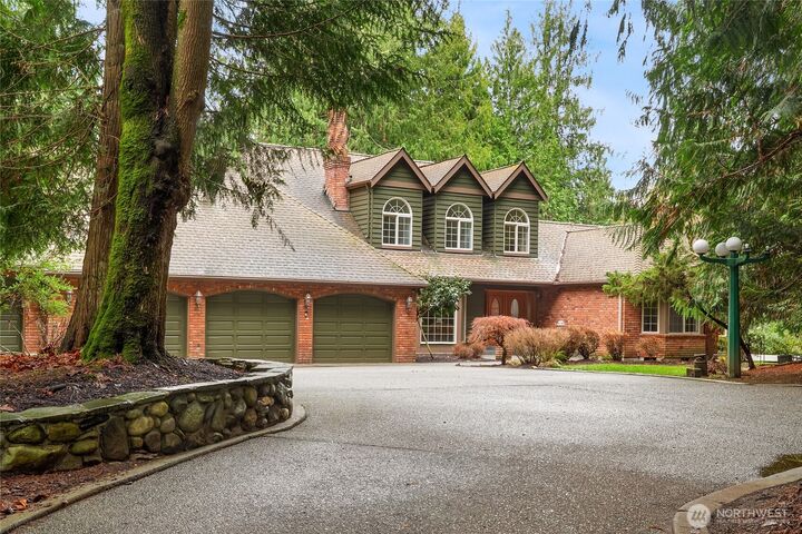 22607  40th Drive NE  Arlington WA 98223 photo