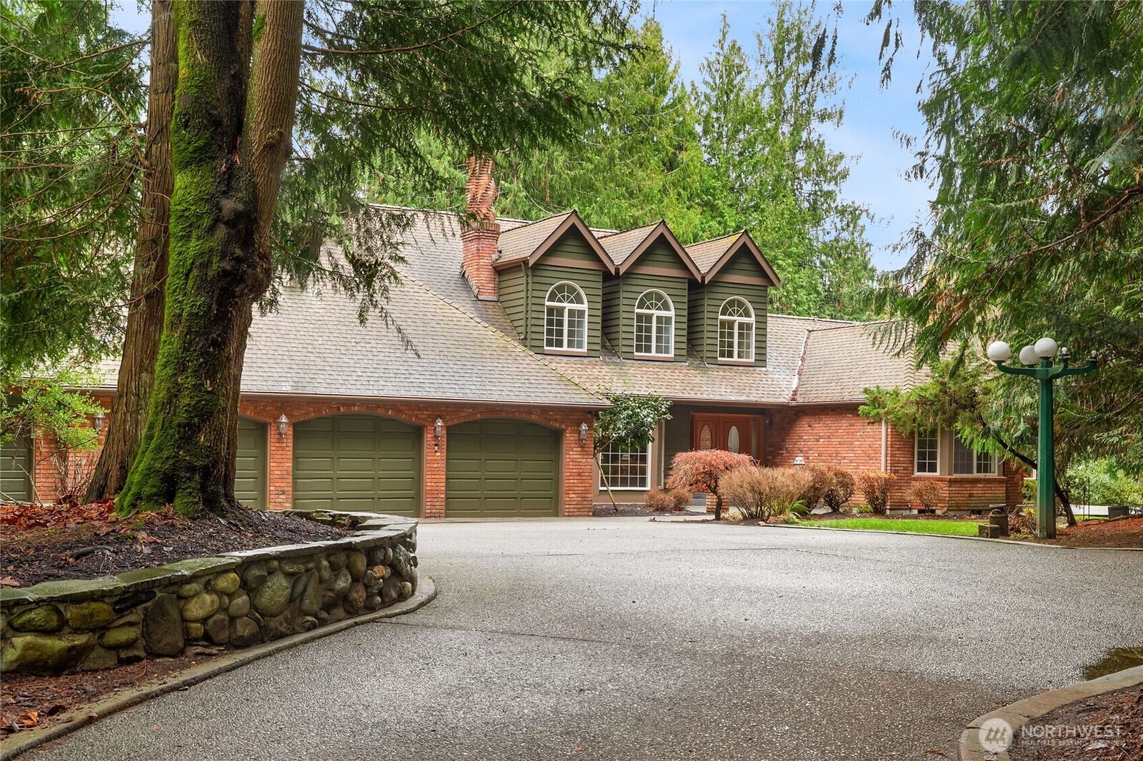 Property Photo:  22607  40th Drive NE  WA 98223 