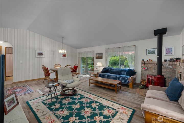 Property Photo:  5505  Oyster Bay Road NW  WA 98502 