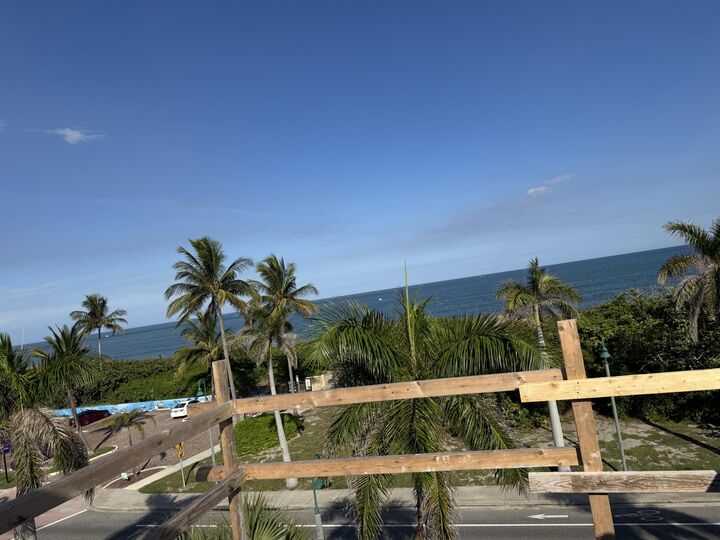 Property Photo:  527 Coral Sands Way  FL 34949 