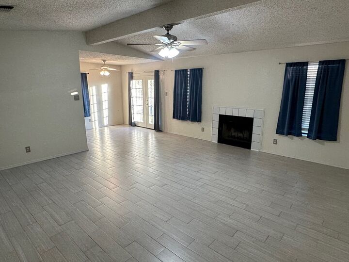 Property Photo:  129 Crestwood Dr  TX 76903 