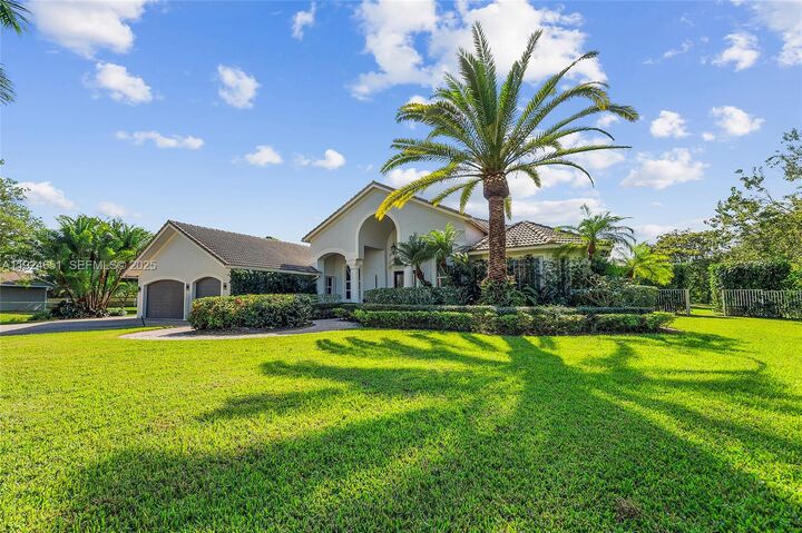 13253 SW 25th Pl  Davie FL 33325 photo