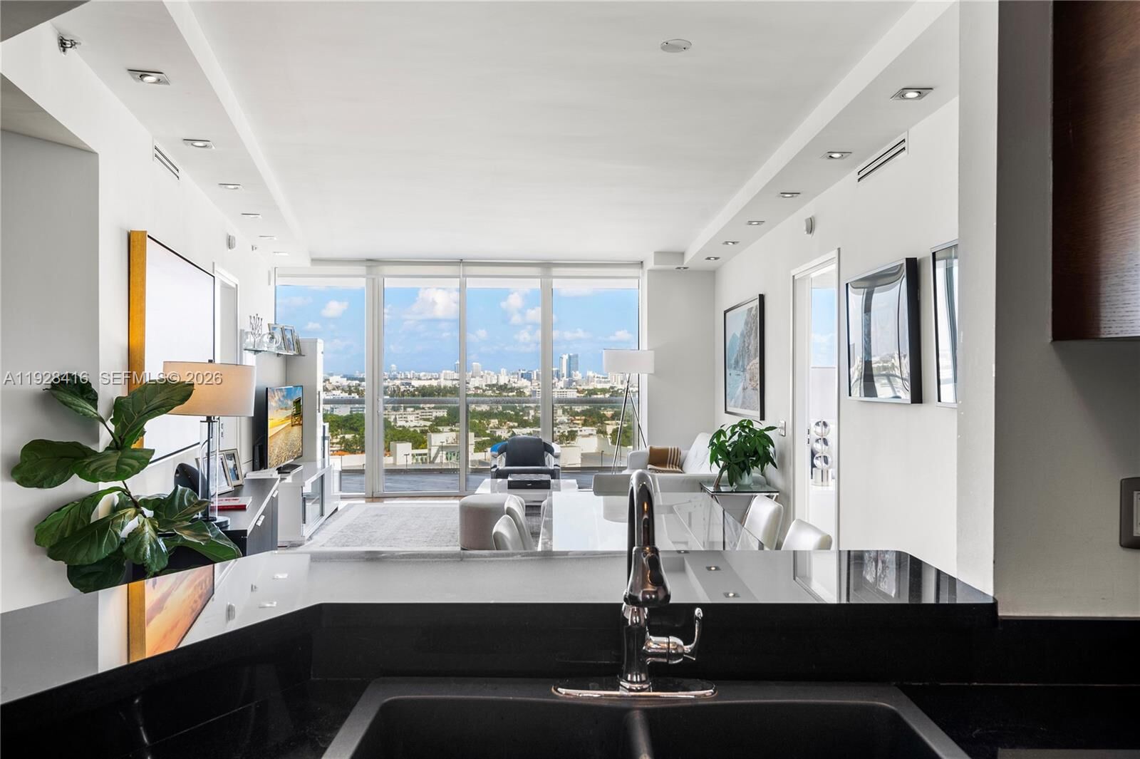 Property Photo:  450 Alton Rd 1610  FL 33139 