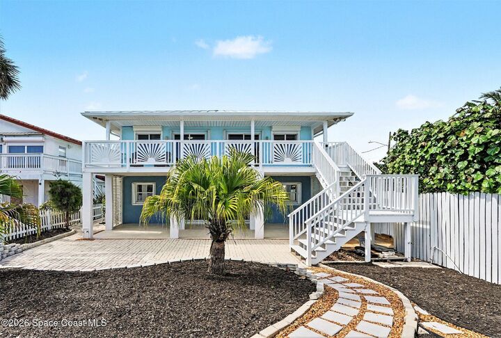 Property Photo: 8112 Presidential Court FL 32920