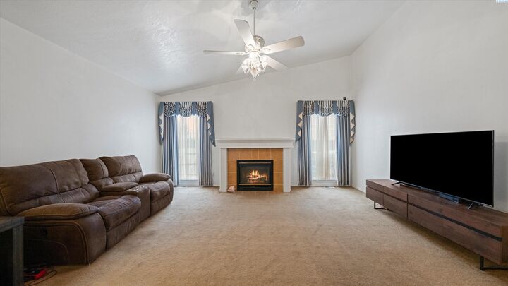 Property Photo:  8412 Lancaster Dr.  WA 99301 