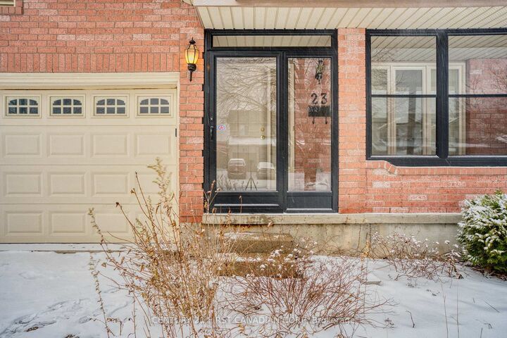 Property Photo:  23 Josselyn Drive  ON N6E 3S6 