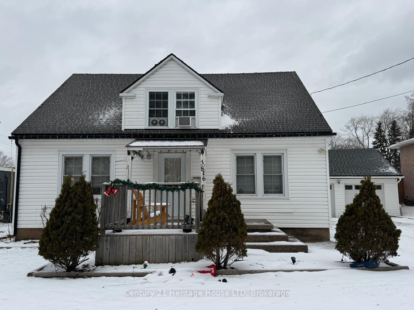 Property Photo: 3816 Dominion Road ON L0S 1N0