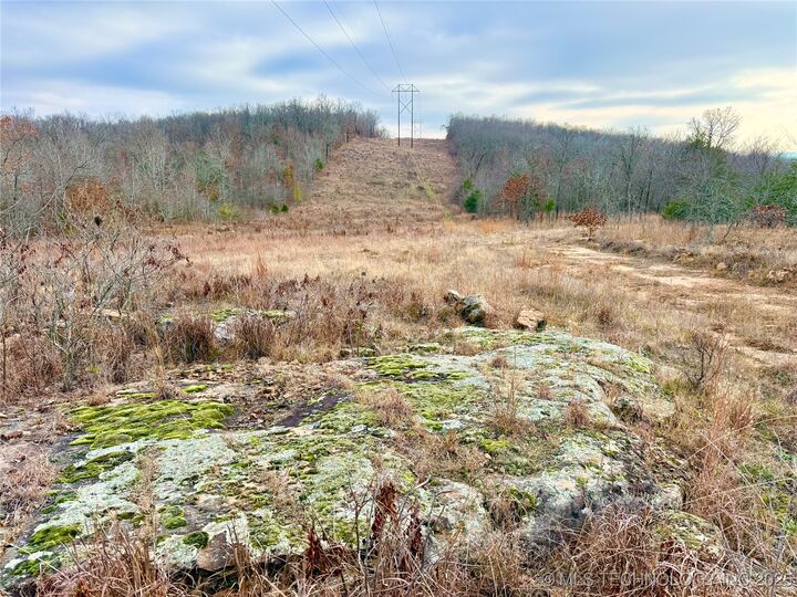 Property Photo: 805 Road OK 74434