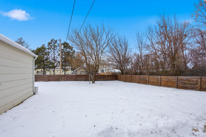 Property Photo:  704 S Harrison St  SD 57401 