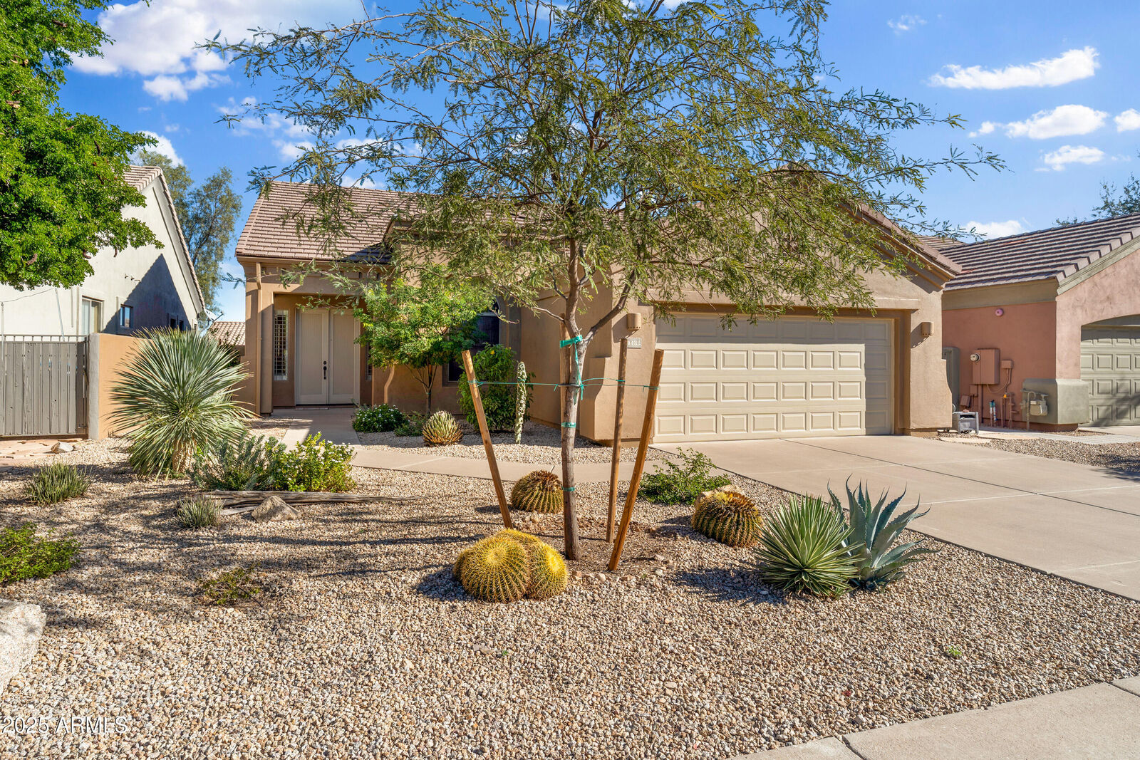 Property Photo:  14433 N Prickly Pear Court  AZ 85268 
